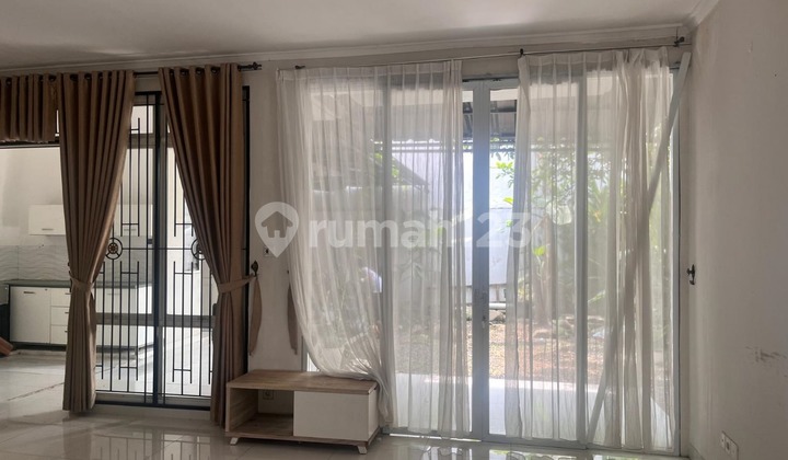 Dijual Rumah di Santorini Sentul City HGB 2