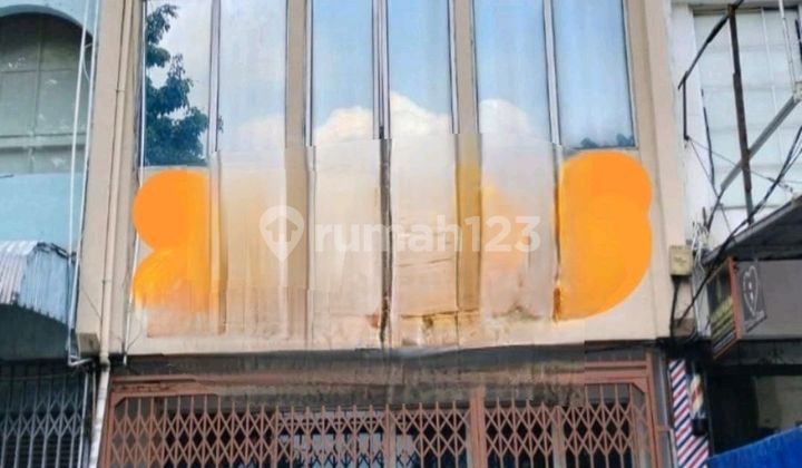 Disewakan Ruko 3 Lt di Kedoya Dipinggir Jln Disewakan Ruko 3 Lt di Kedoya Dipinggir Jln