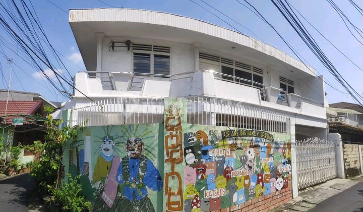 Jual Rumah 2,5 Lantai Dibalik Papan Di Hook Di Petojo Jakpus 1