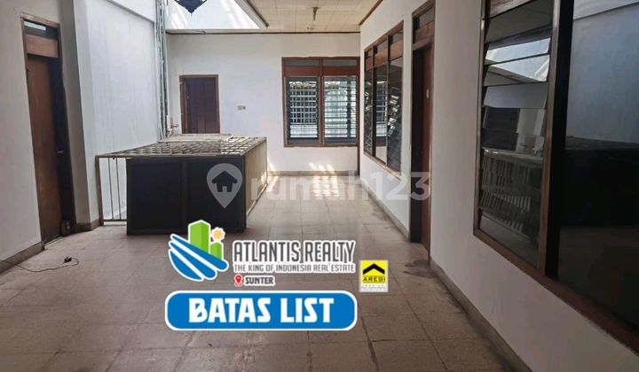 Ruko 3 Lantai Ex Bank Di Suryopranoto Jkt