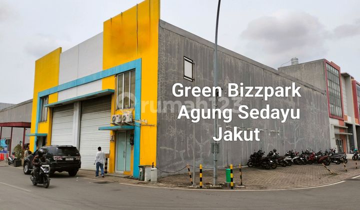 Warehouse for Sale 9x33m in Bizzpark Green Agung Sedayu North Jakarta Warehouse for Sale 9x33m in Bizzpark Green Agung Sedayu North Jakarta