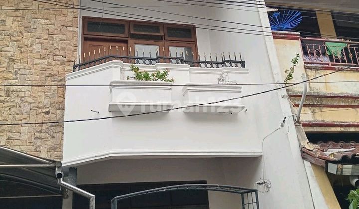 Jual Rumah Bagus 2½ Lt di Perum Abadi Duren Sawit Jaktim 2