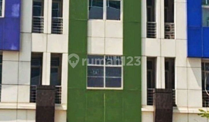 Ruko 4lantai Diboulevard Kelapa Gading Ruko di Kirana Park Avenue, Jl. Boulevard Raya, RT.1/RW.17, Klp. Gading Tim., Kec. Klp. Gading, Jkt Utara, Daerah Khusus Ibukota Jakarta 14240, Kelapa Gading SHM