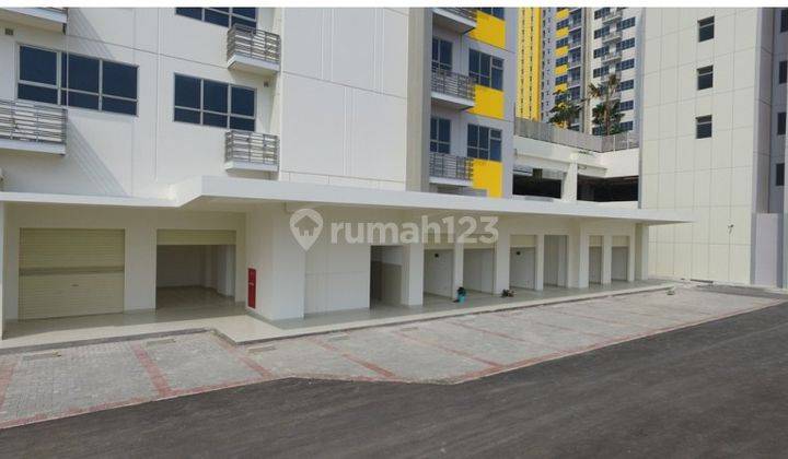 Kios Siap Pakai Luas 30 M2, Cocok Untuk Aneka Usaha, di Tower Davallia The Springlake 1