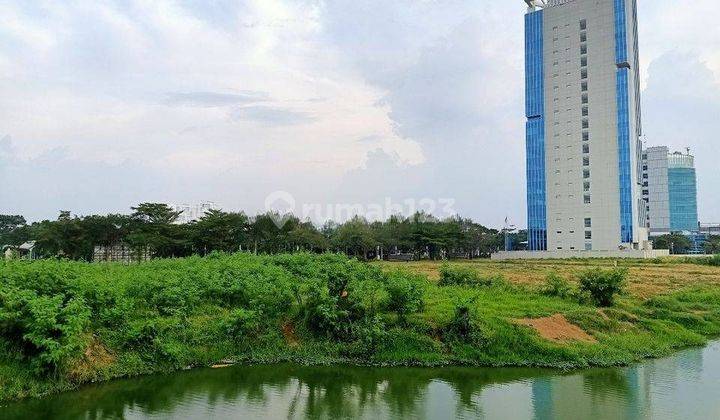Tanah Kavling Komersial Hook Seberang Danau di Bcbd Summarecon Bekasi 1