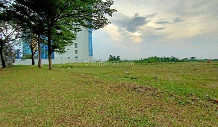Tanah Kavling Komersial Hook Seberang Danau di Bcbd Summarecon Bekasi 2