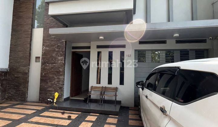 Rumah Cantik Nyaman Siap Huni di Batununggal Bandung 1