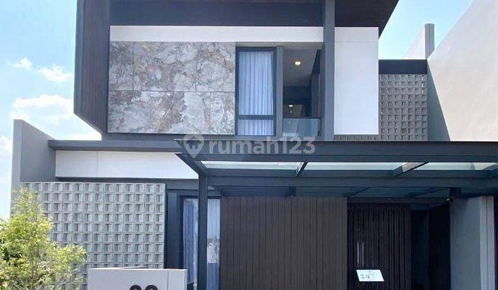 Rumah Baru Luxury Modern Elite di Hillary Summarecon Bandung 1