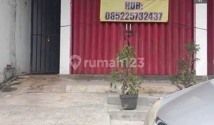 Strategic 2-Story Shop House in Karangrejo Raya, Banyumanik - Can Rent 1 Floor 2