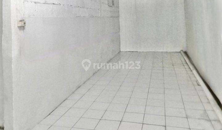 Disewakan Gudang 60m2 Kapuk Lokasi Strategis 2