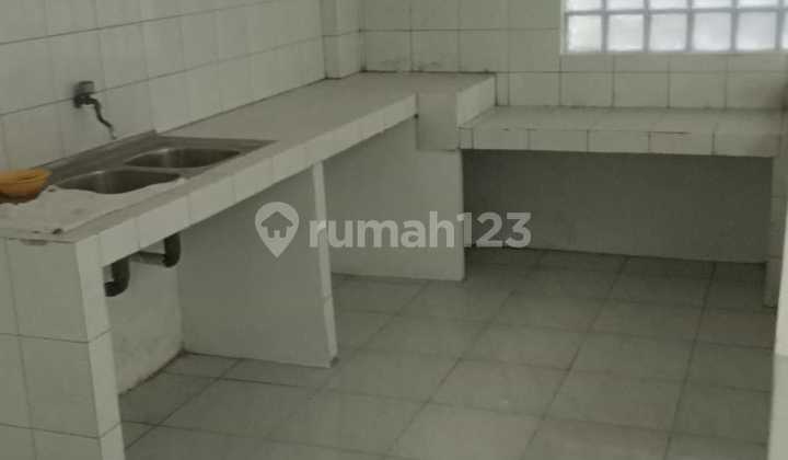 Disewakan Ruko di Jalan Bandengan Utara  5