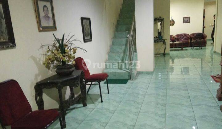 Disewakan & Dijual Rumah di Jalan Paseban Timur SHM Bagus 5