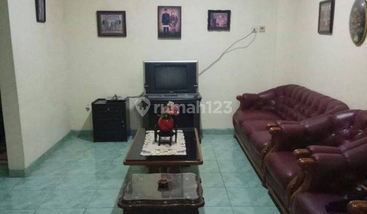 Disewakan & Dijual Rumah di Jalan Paseban Timur SHM Bagus 9