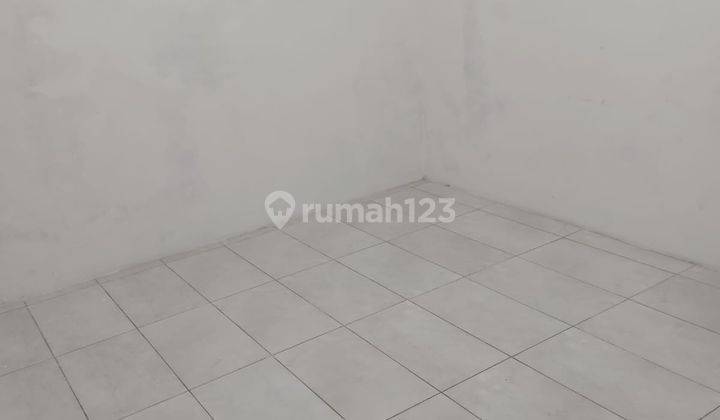 Disewakan Ruko di Jalan M. Saidi Raya SHM Bagus 5