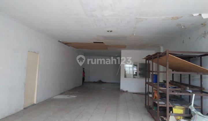 Disewakan Ruko di Jalan Buncit Raya 100 m² SHM Bagus 1