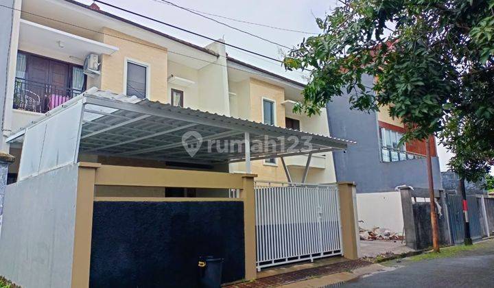 Rumah mewah 2 lantai dekat RS Hermina dan Transmart Ada