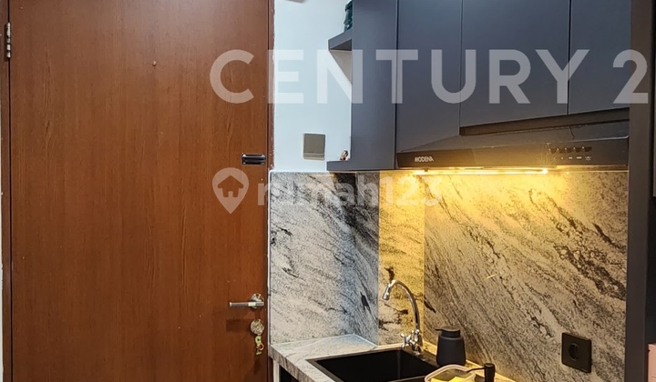 Tifolia Studio Type Apartment 27th Floor East Jakarta 2