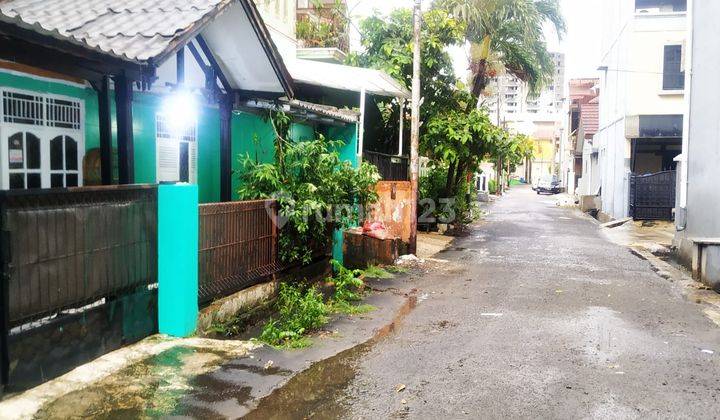 Dijual Rumah Tua Hitung Tanah Di Jatibening ** 2