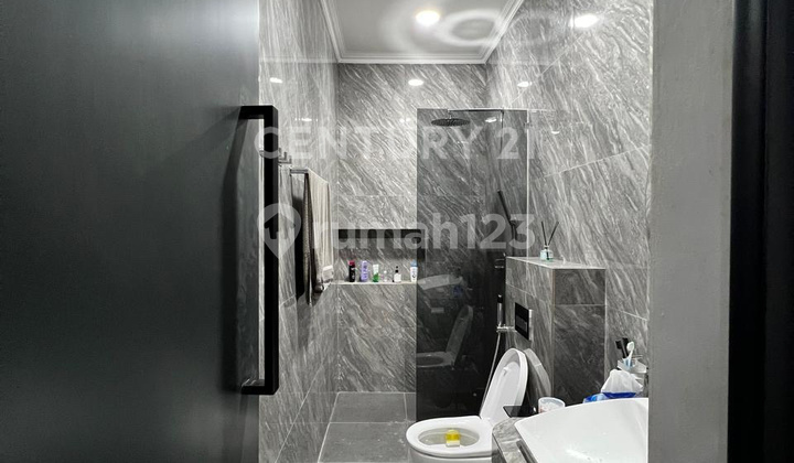 Rumah Minimalis Dengan Smart Home System Di Yogya 2