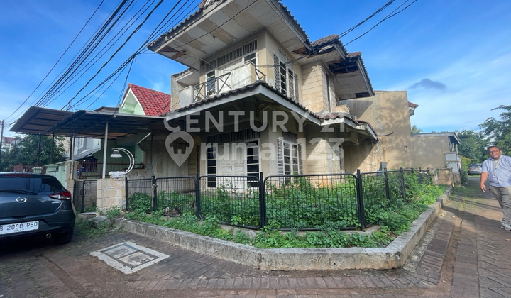 Corner House with Land Calculation in Citra Garden III