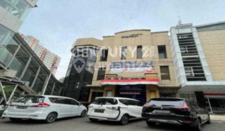 Corner Shop House at Kelapa Gading Boulevard, North Jakarta