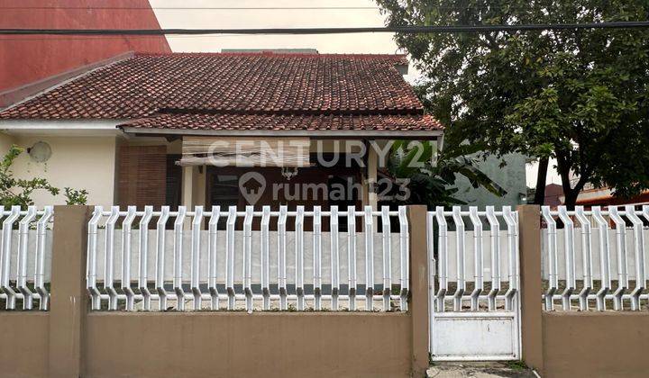 Rumah Hoek Di Perumahan Pondok Mekarsari, Cimanggis-Depok 1