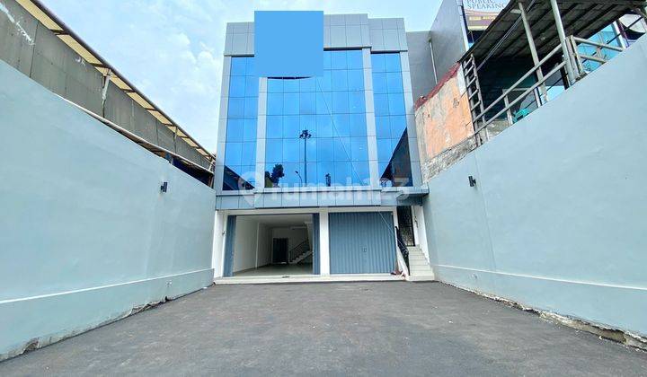 Ruko Baru 2 Unit Di Jatiwaringin, Jakarta Timur ** 1