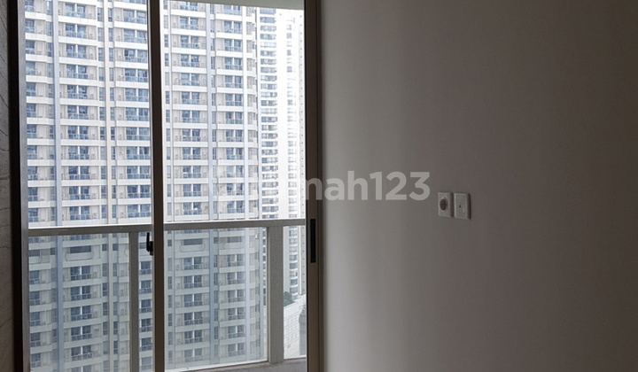 Orchid Garden Residence Apartment 3BR Semi Furnished ** 2