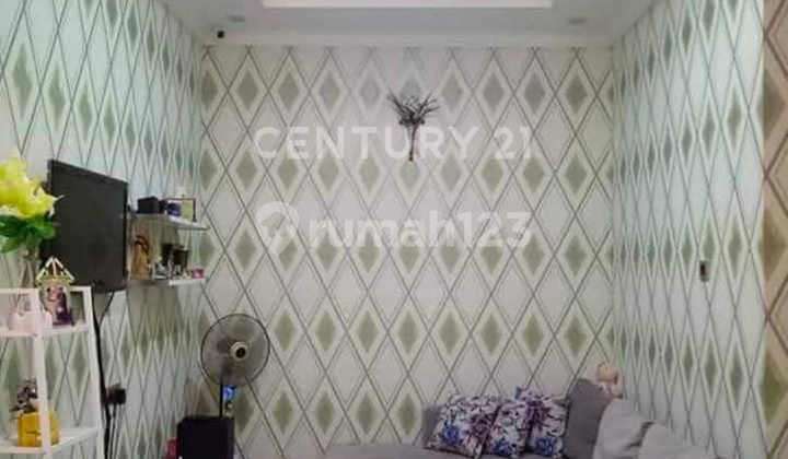 3-Story Fully Furnished House in Bintara Bekasi 2