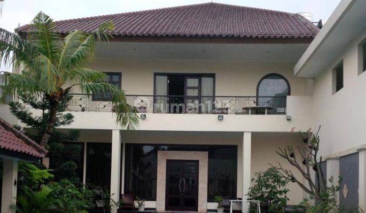 Rumah Dengan Kolam Renang Di Villa Cinere Mas ** 1