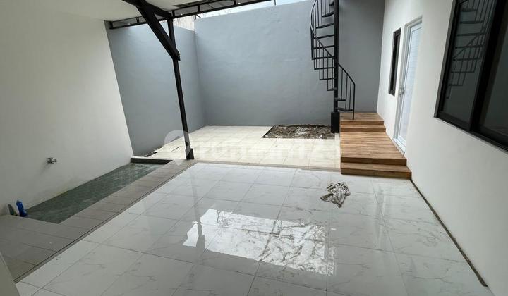 Rumah Siap Huni Dalam Cluster Di Alam Sutera  2