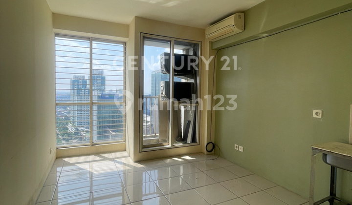 Tifolia Apartment 2BR 26th Floor Unfurnished With AC