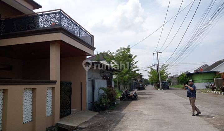 Rumah mewah dekat kota 