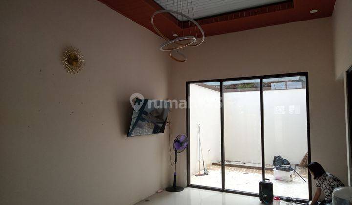 Rumah mewah dekat kota 