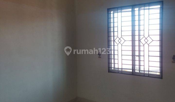 Rumah di Jl mariendal, sebelum simp. Kongsi 2 Lantai SHM Bagus 5