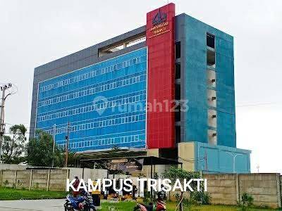 Rumah Hunian Lingkungan nyaman Grand Sentul City 13