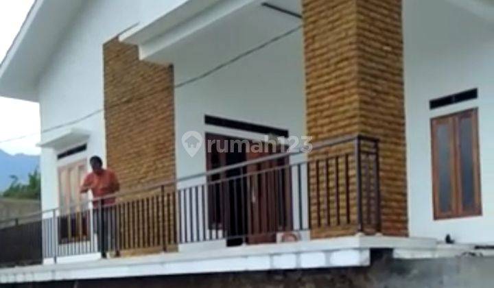 Rumah/Villa Siap Huni The Best View Sukamakmur Bogor 2