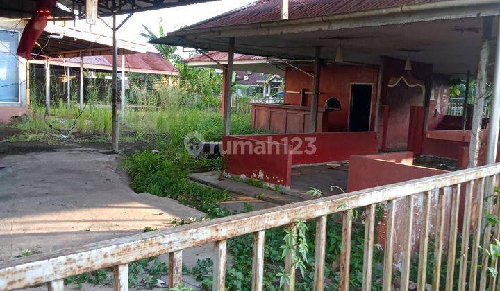 Tanah dengan Rumah Tua Posisi Hook di Jalan Pulau We Kota Baru 7