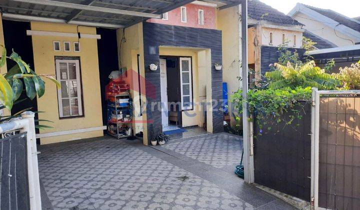 Rumah Villa Tidar Estate Lokasi hawa sejuk, nuansa pegunungan, dekat kampus Machung, Minimarket, Akses mudah ke tengah kota di Jual cepat.  1