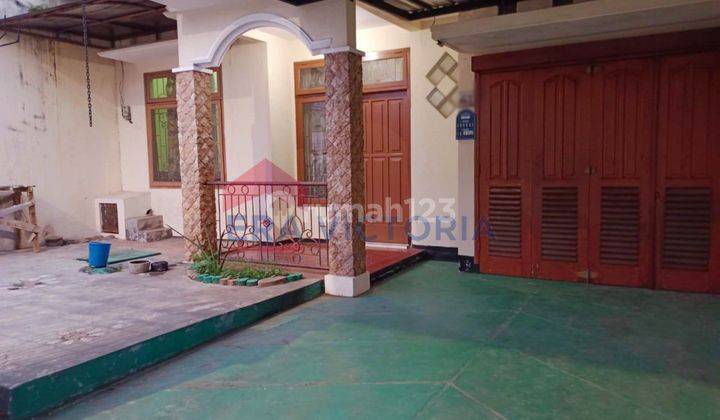 Rumah Area Tidar Dengan Beberapa Perabotan, Akses Mudah Tengah Kota.  2