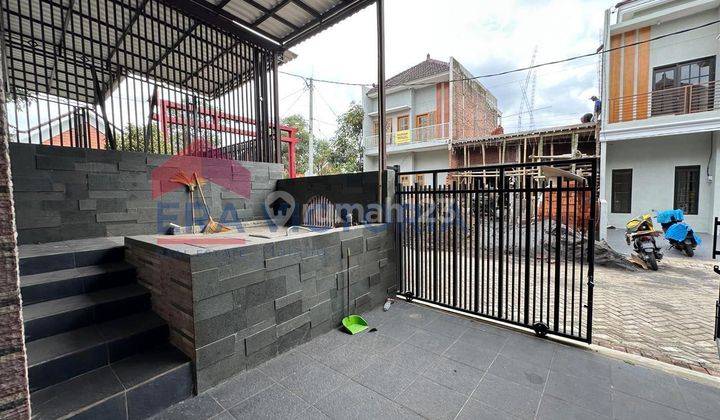 Rumah 2 Lanta Dengan Konsep Jepangi Kondisi Rumah Sangat Istimewa, Area Sumber Sekar Dau, Perumahan Naomy Residence, Semi Furnished. 2