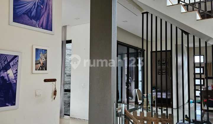 Rumah Lux Singgasana Pradana Bagus Bandung
