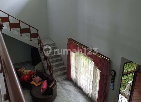 For sale: House in Surya Setra Complex.
