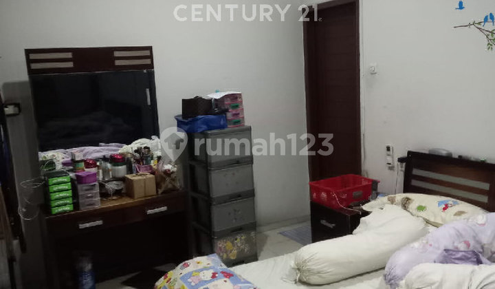 Comfortable Ready-to-Occupy House in Holis Bandung 2