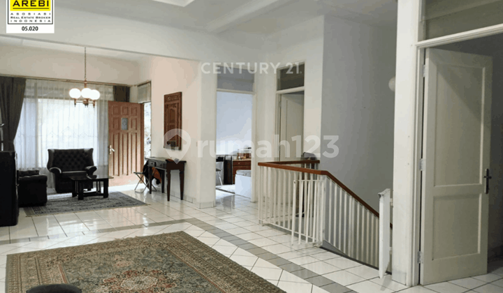 Jual Murah Rumah 3 Lantai Ciumbuleuit Bandung Jual Murah Rumah 3 Lantai Ciumbuleuit Bandung