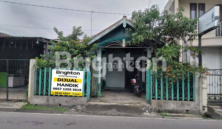 RUMAH PINGGIR JALAN DEKAT PASAR BANDARJO UNGARAN 1