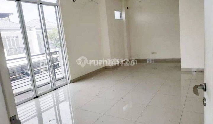 Rumah Ready Hadap Utara di Cluster Amerika Latin 1