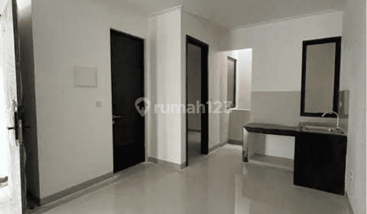 Rumah Ready Lokasi Strategis di Condo House Green Royal 1