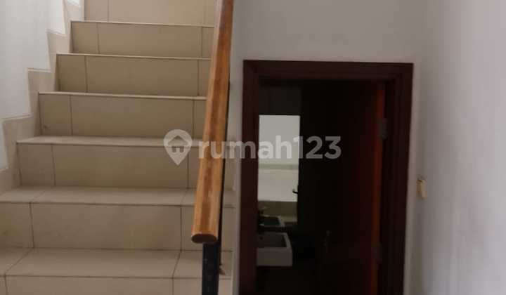 Disewakan Rumah 4 Kamar Tidur Di Green Green Lake City - (PW415) 2