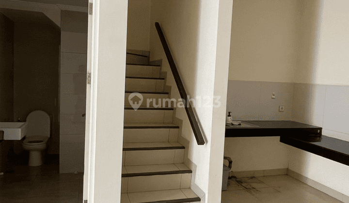 Rumah Ready Unfurnished 2 Lantai di Cluster Europe 2